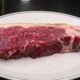 chuletón en un plato- restaurante el imperial